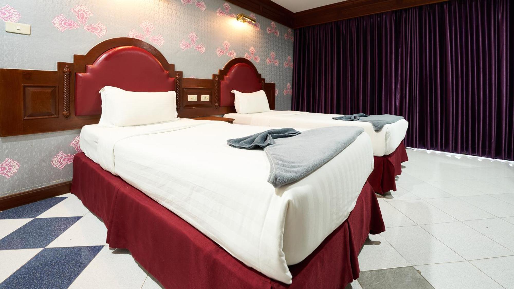 Lime Hotel Patong Szoba fotó