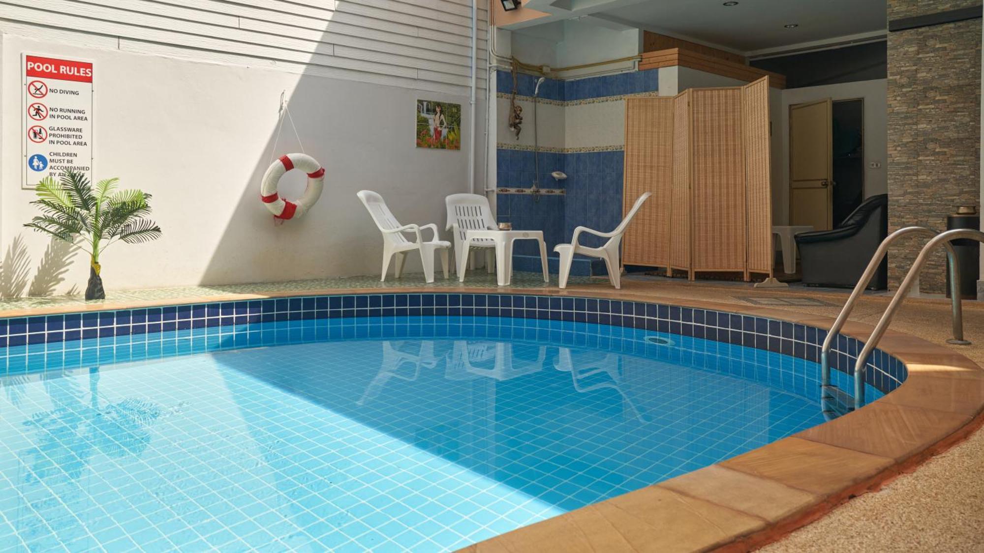 Lime Hotel Patong Kültér fotó