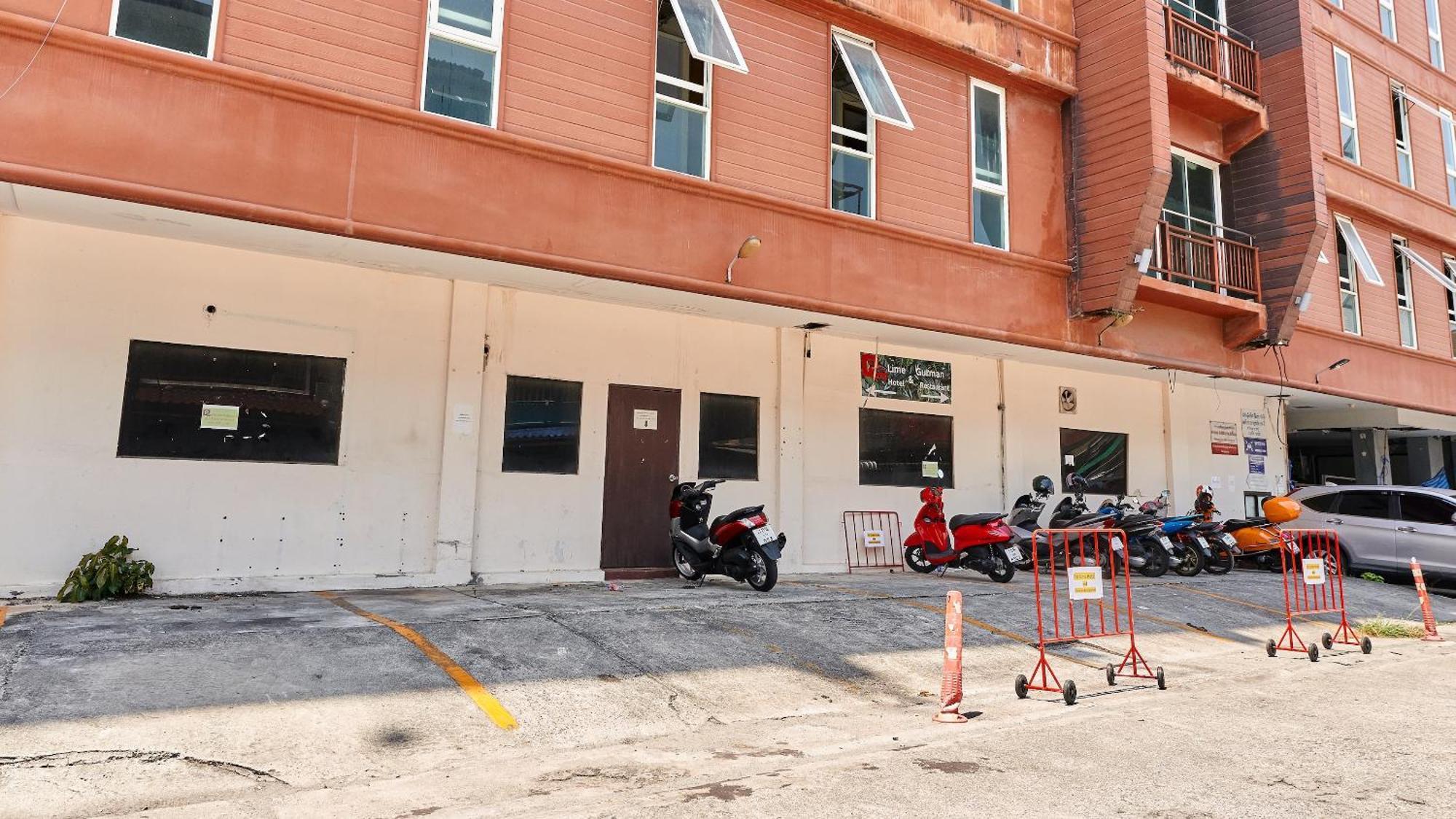 Lime Hotel Patong Kültér fotó
