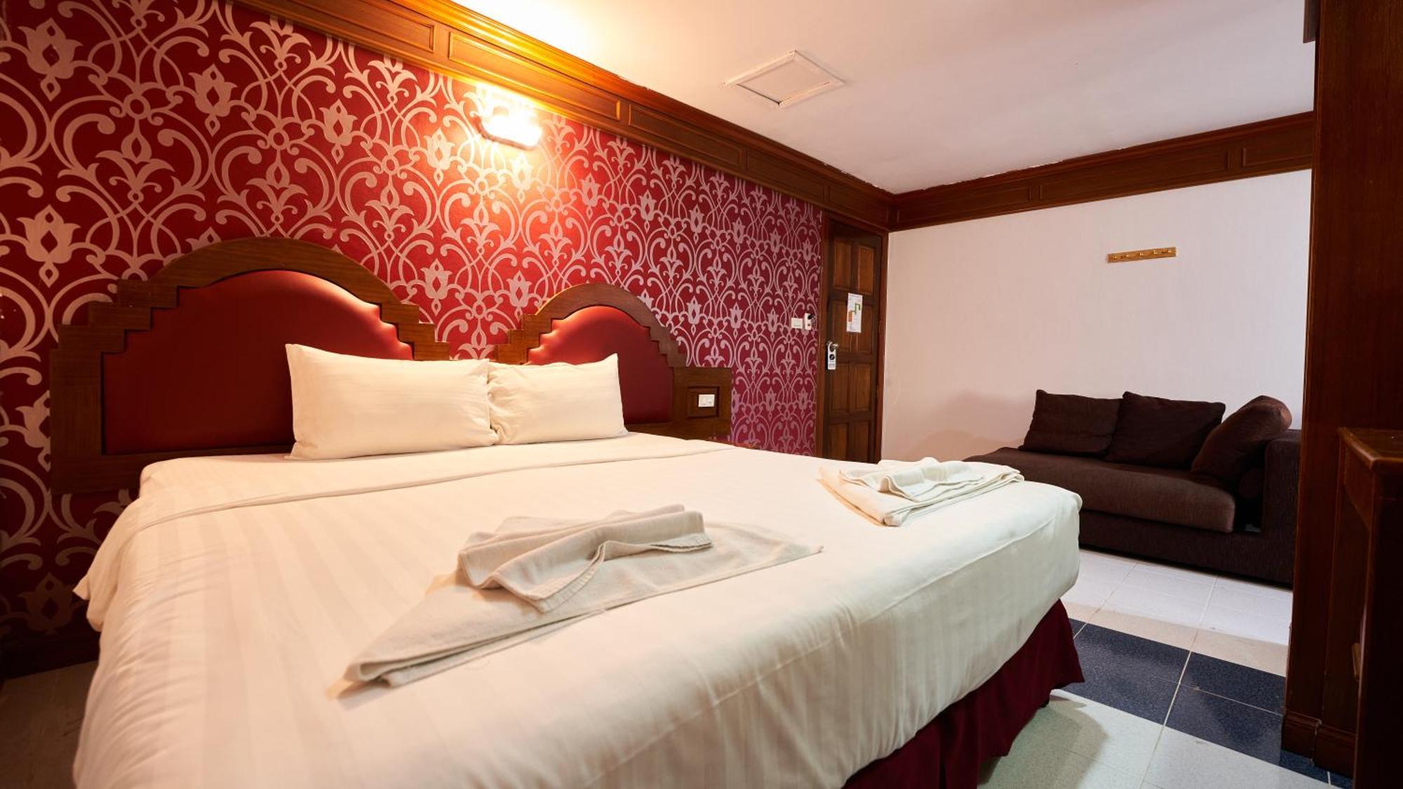 Lime Hotel Patong Szoba fotó